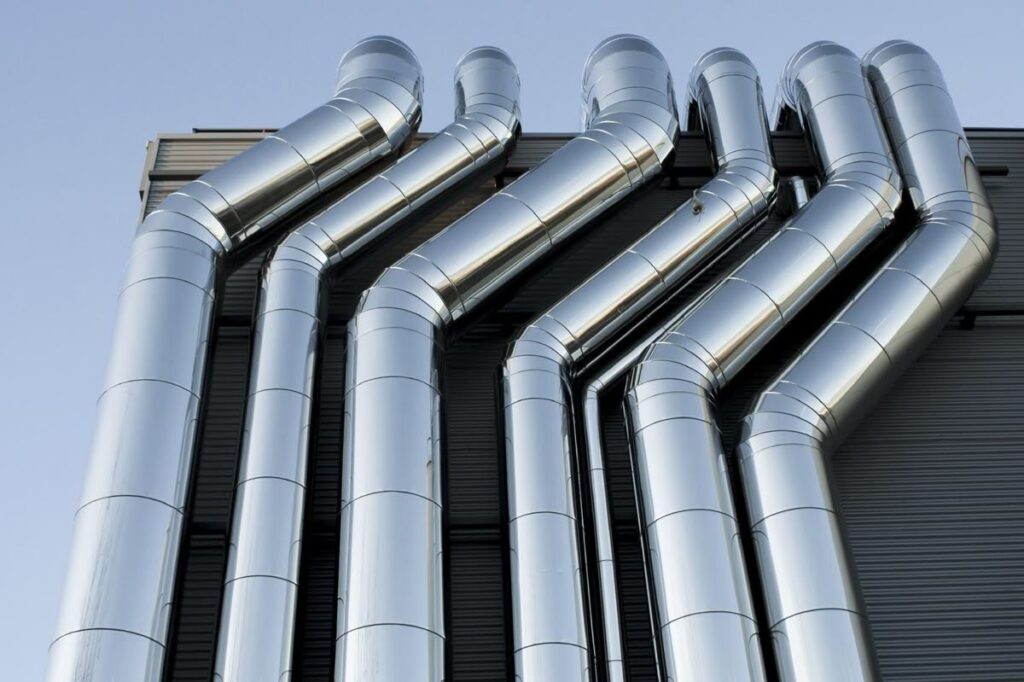 צינורות מתכת